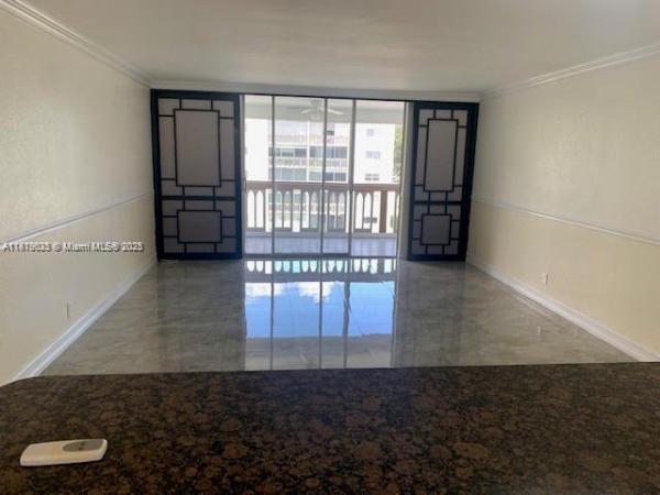 MEADOWBROOK CONDO APTS BL