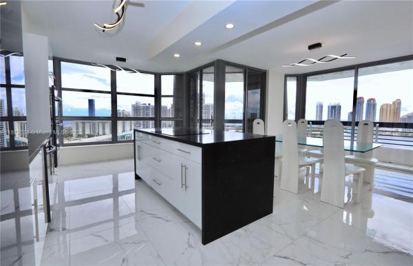 MYSTIC POINTE TOWER 500 C