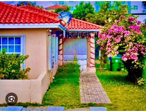 AMND MIAMI SUBURBAN ACRES