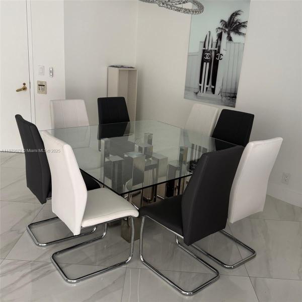 TURNBERRY TOWERS CONDO