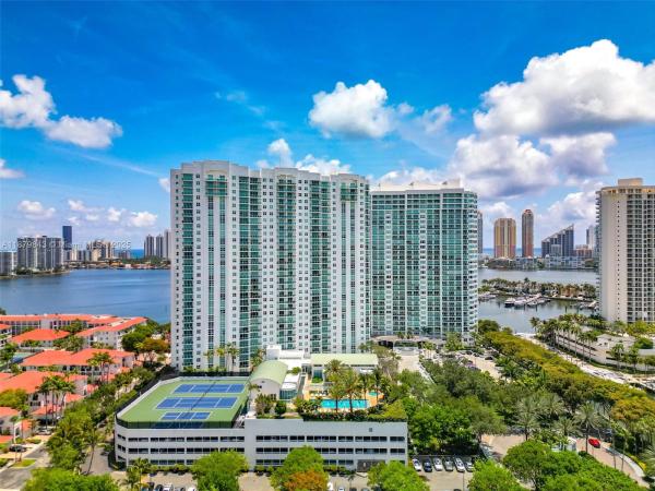 3301 NE 183RD ST #1805, AVENTURA, FL 33160
