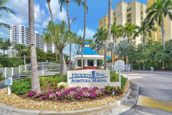 3370 HIDDEN BAY DR #1715, AVENTURA, FL 33180