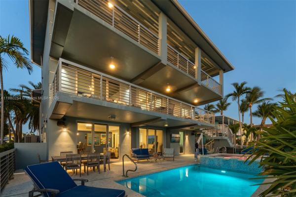 WHITE MARLIN BEACH SEC 2