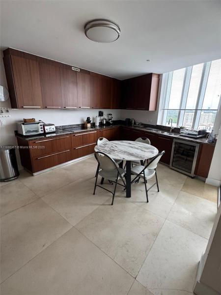 16001 COLLINS AVE #2304, SUNNY ISLES BEACH, FL 33160