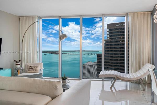 485 BRICKELL AVE #3308, MIAMI, FL 33131