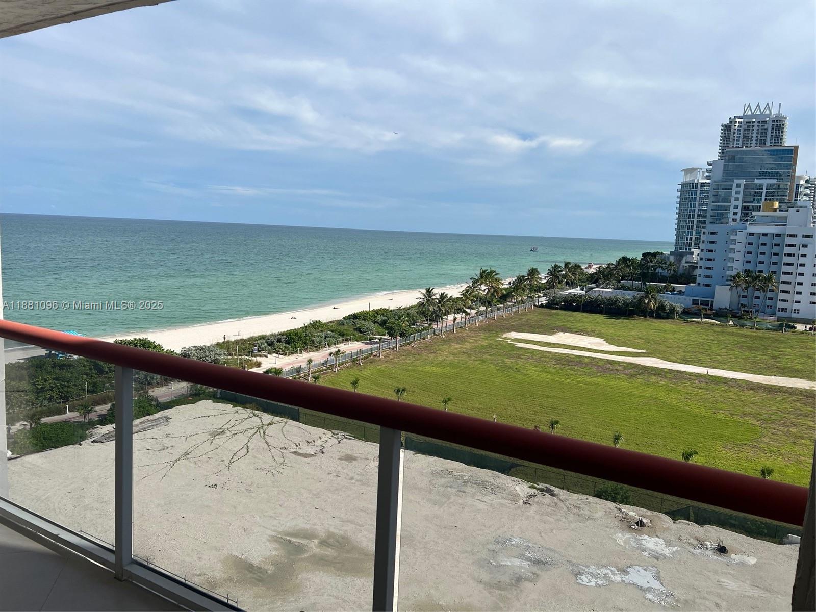 THE STERLING CONDO - фото