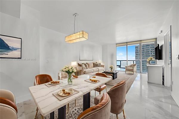 485 BRICKELL AVE #2209, MIAMI, FL 33131