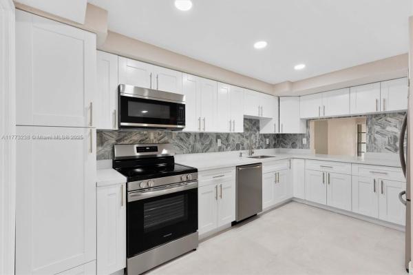 COURTS OF INVERRARY PHASE