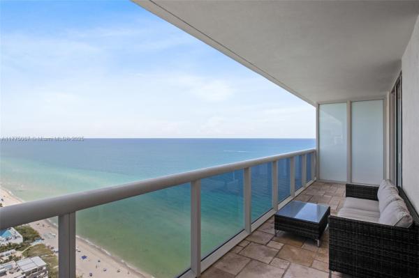 1830 S OCEAN DR #3310, HALLANDALE BEACH, FL 33009
