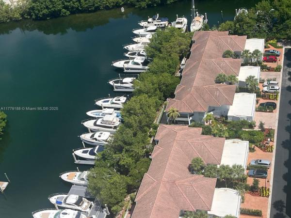 MYSTIC POINTE TOWER 500 C