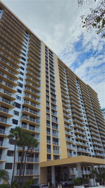 290 174TH ST #1905, SUNNY ISLES BEACH, FL 33160