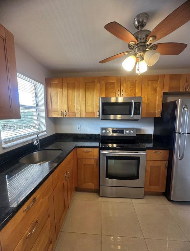 SUNRISE LAKES - фото