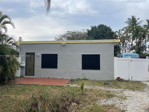 HOLLYWOOD TERRACE AMEN PL