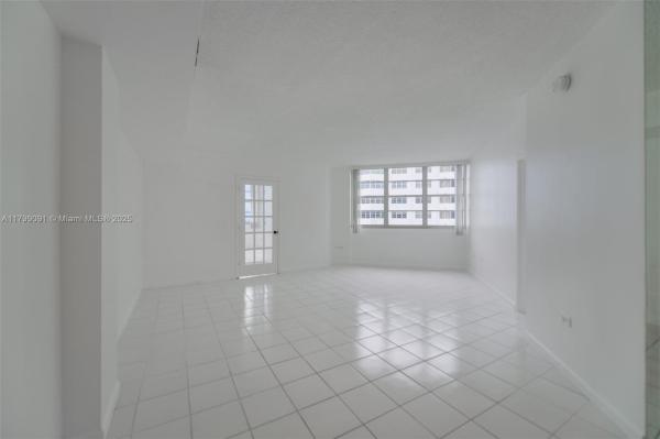 FOUR AMBASSADORS CONDO PH