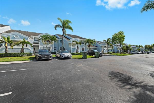 KEYS GATE CONDO