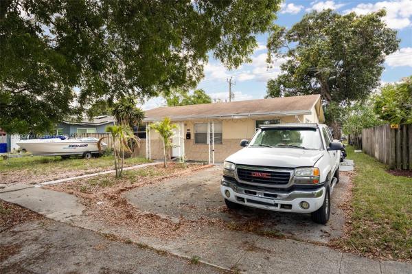 LINWOOD GARDENS NO 1