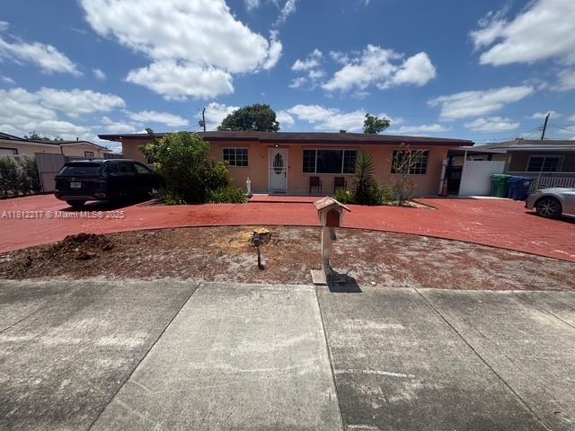 CAROL CITY LAKE STEVEN ES - фото