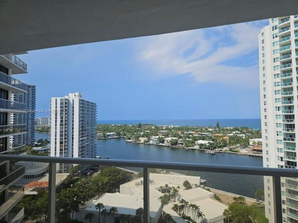 20281 E COUNTRY CLUB DR #1412, AVENTURA, FL 33180