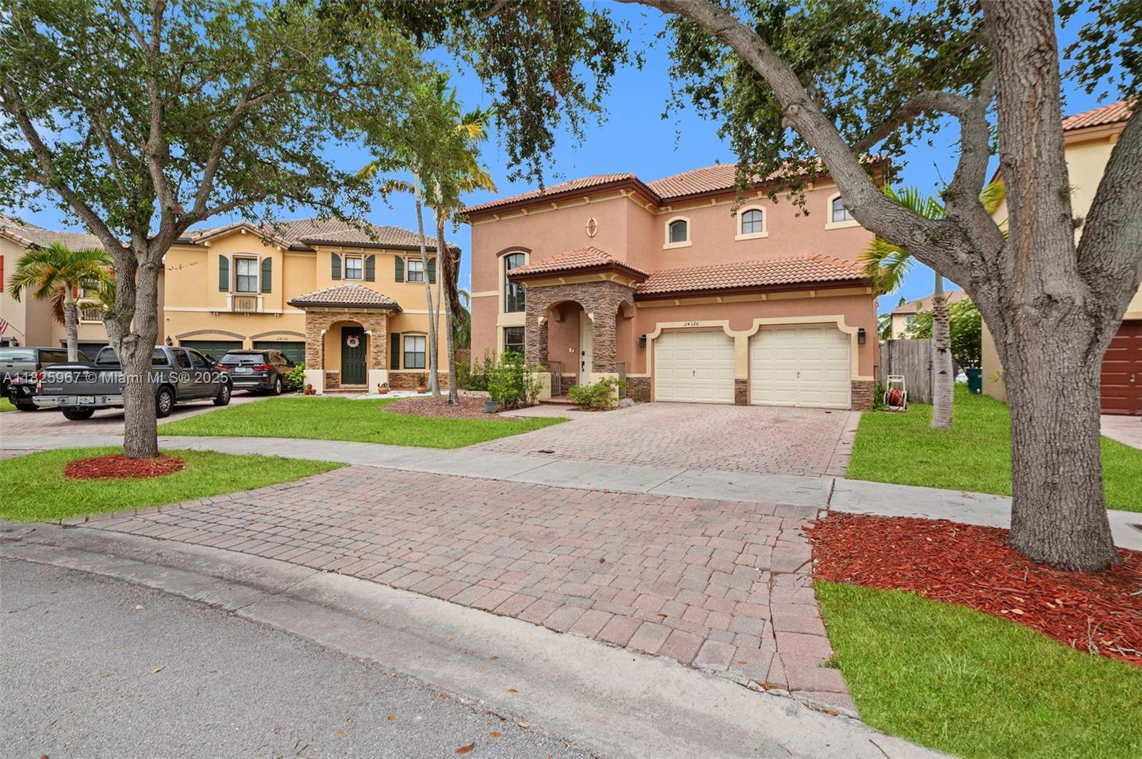 SILVER PALM EAST SEC ONE - фото