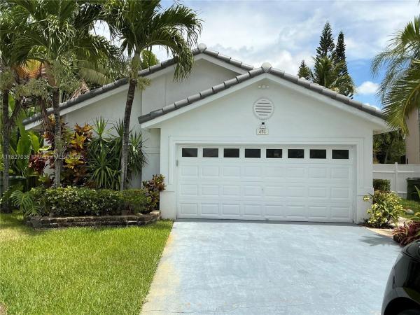 SILVER LAKES AT PEMBROKE