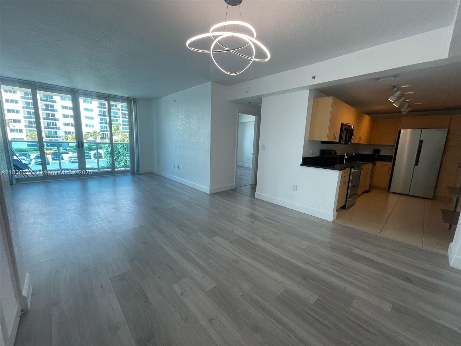 TREASURES ON THE BAY II CO - фото