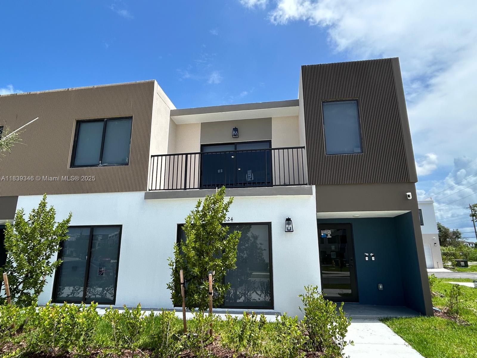 Grandville - фото