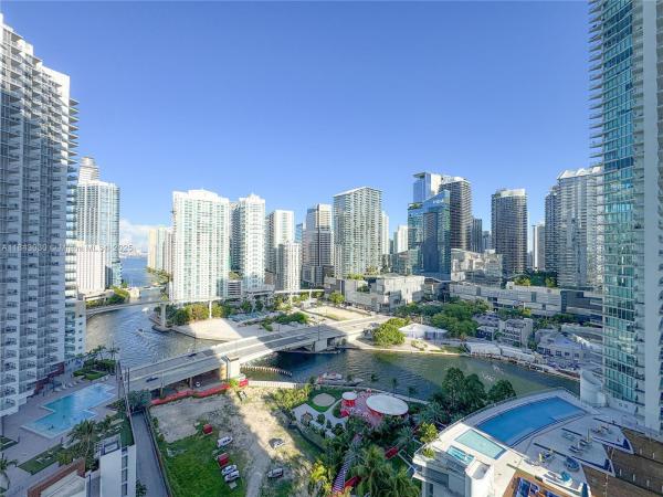 90 SW 3RD ST #2401, MIAMI, FL 33130