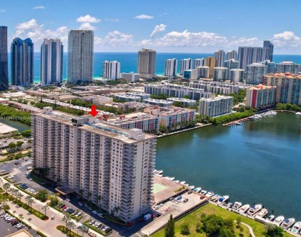 250 174TH ST #918, SUNNY ISLES BEACH, FL 33160