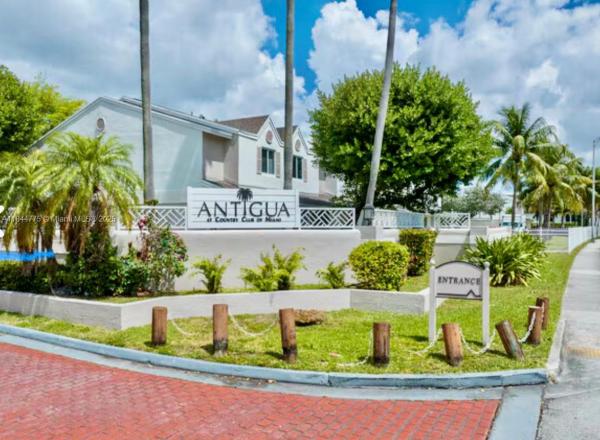 ANTIGUA AT CNTRY CLUBOF M