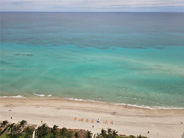 19111 COLLINS AVE #2906, SUNNY ISLES BEACH, FL 33160