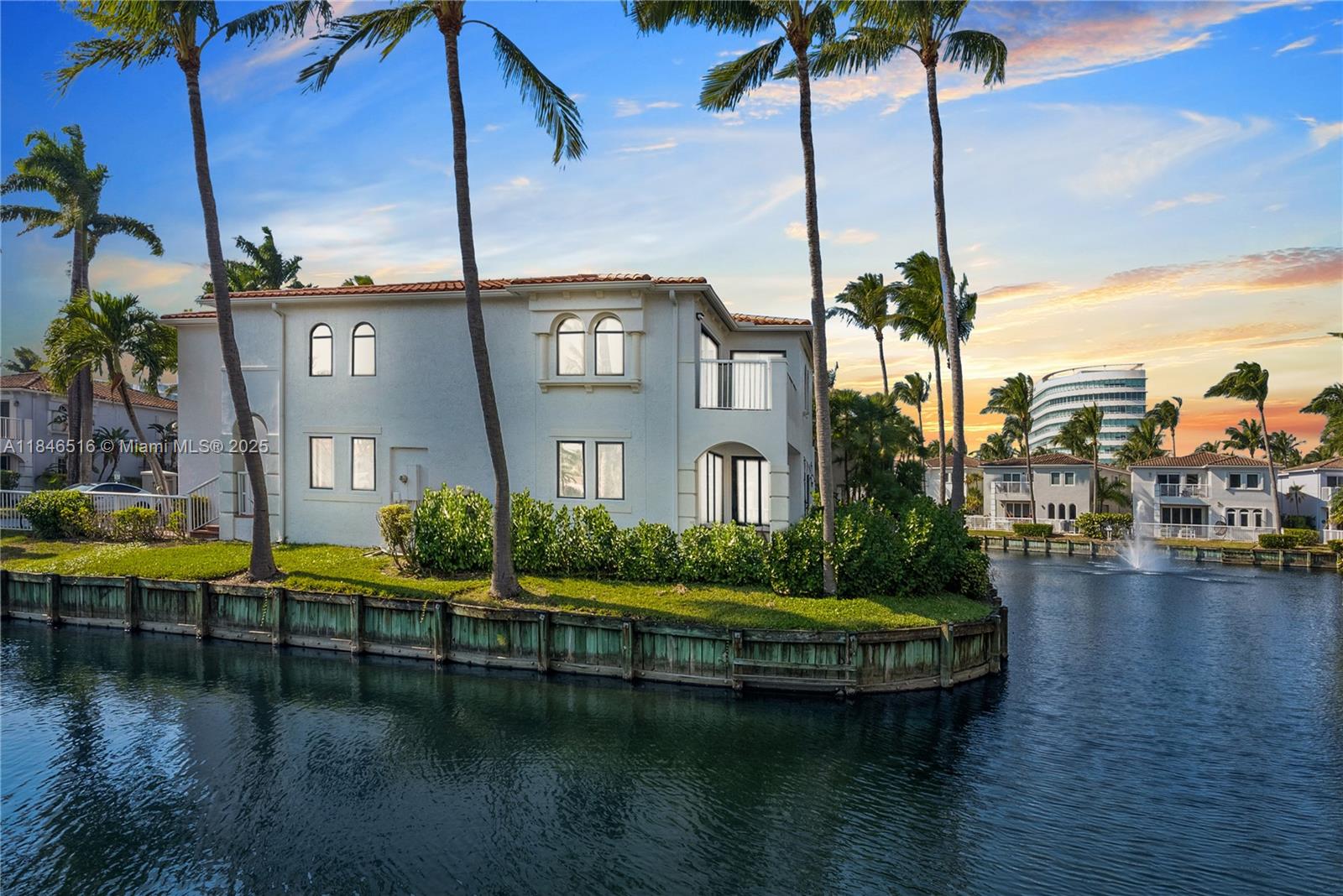 AVENTURA LAKES PHASE 1 - фото