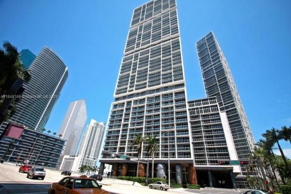 Icon brickell