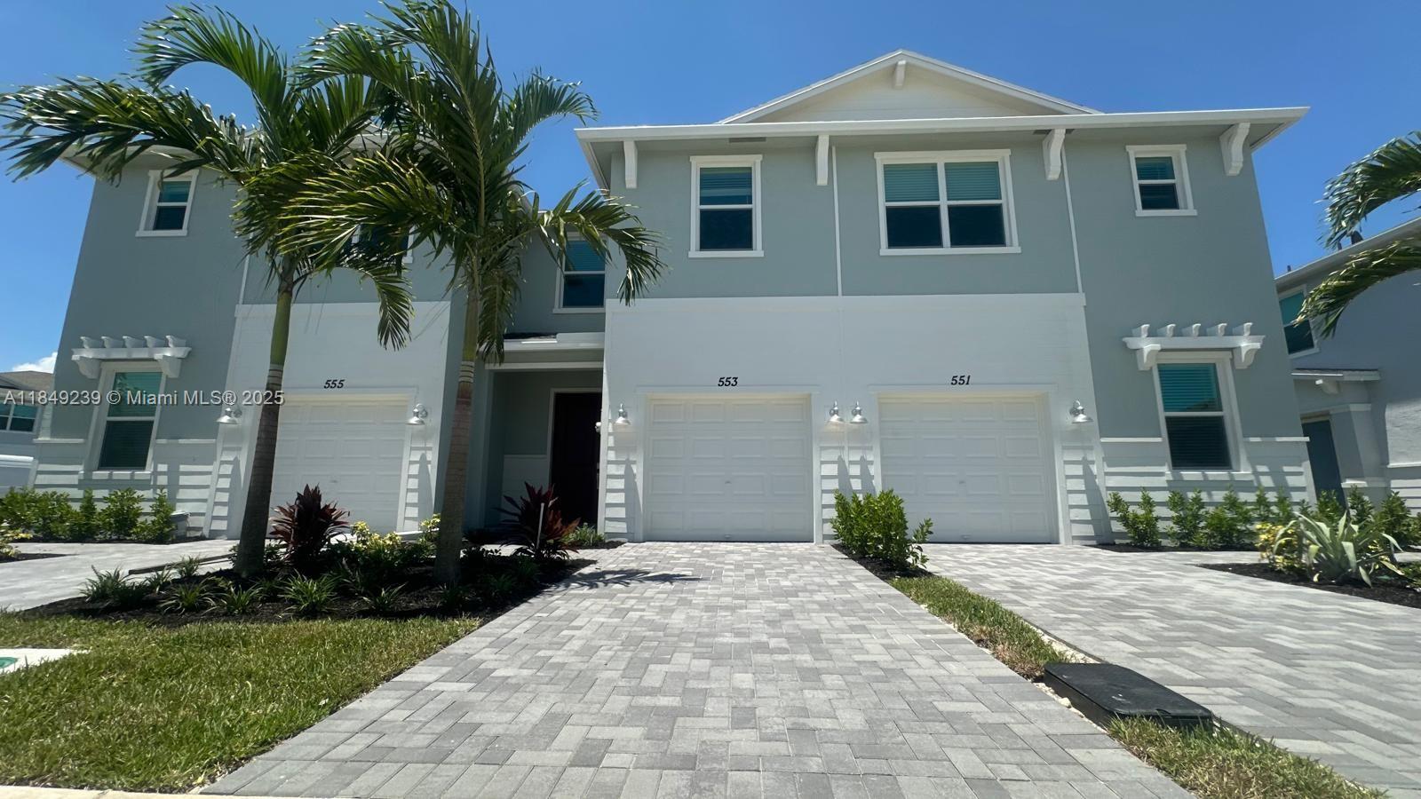 VERANDA PLAT NO. 9 - фото