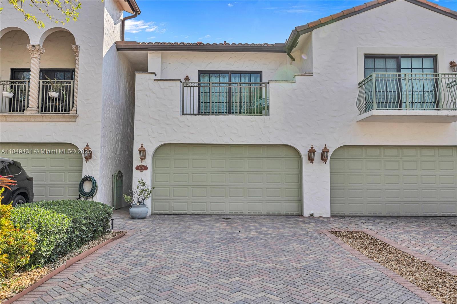 Oaks at Hidden Harbour - фото