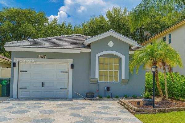 REGENCY LAKES AT COCONUT