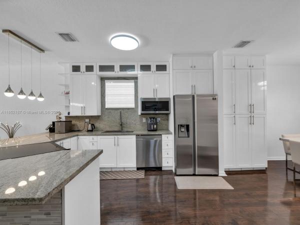 PRECIOUS HOMES AT LAKES B