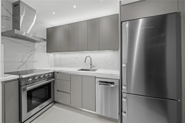 FOUR AMBASSADORS CONDO PH