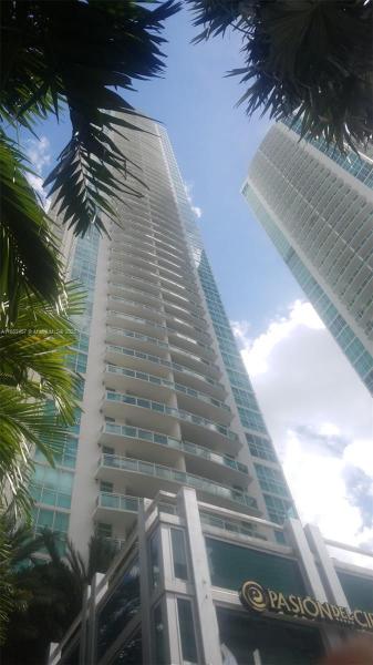 THE PLAZA 851 BRICKELL