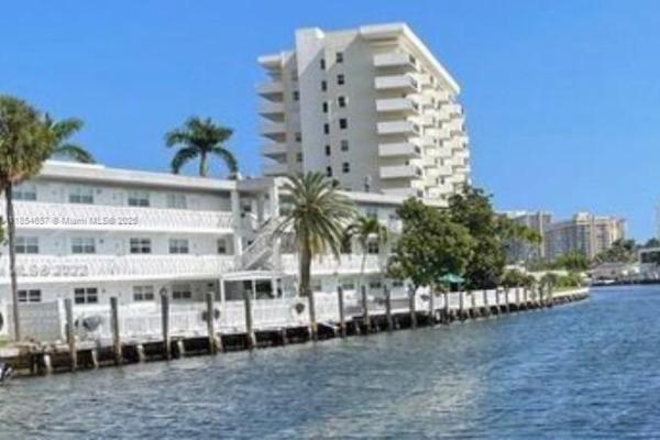 Yorkdales Carallton Isle