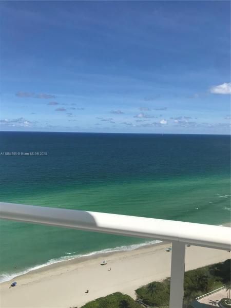 16485 COLLINS AVE #2538, SUNNY ISLES BEACH, FL 33160