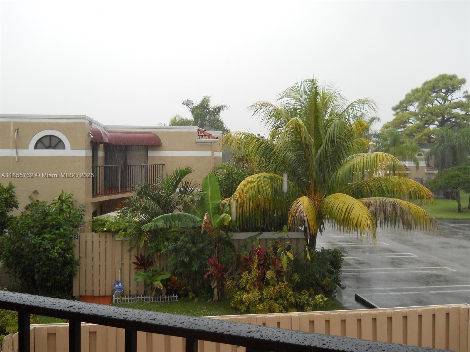 LE VILLAGE DE PROVENCE 2 - фото