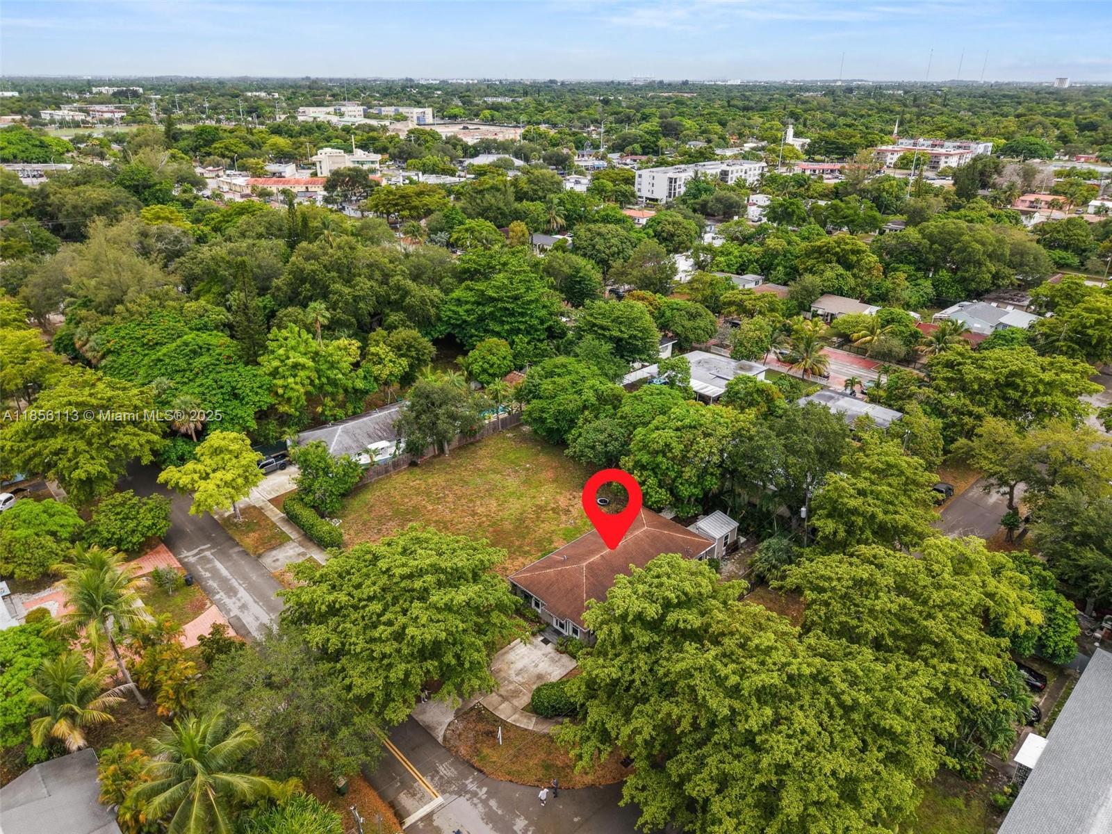 IRONS MANOR 2ND ADDN - фото