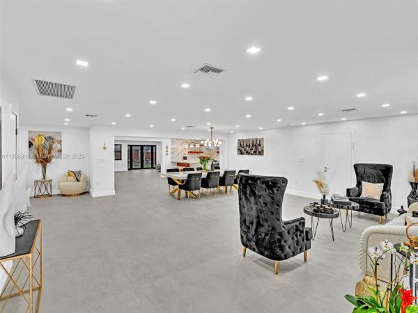 HOLLYWOOD GOLF ESTATES SE