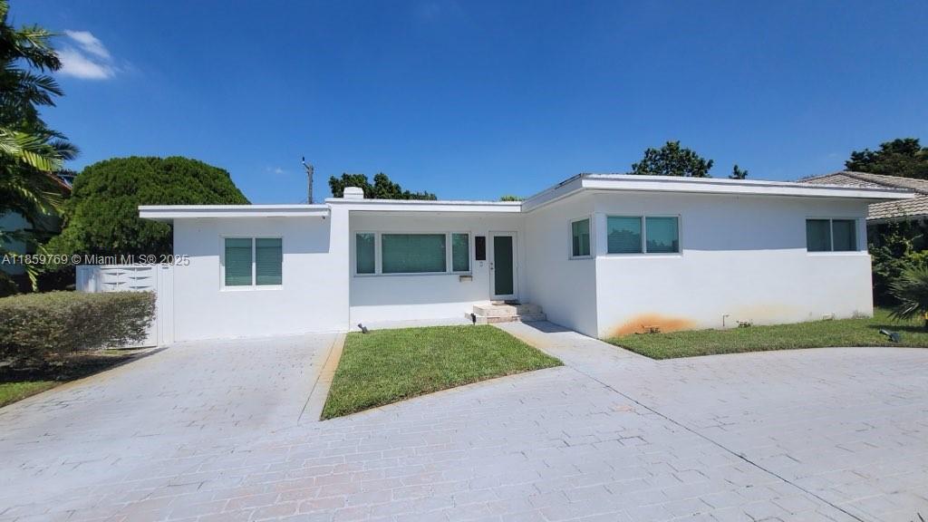 COUNTRY CLUB ESTATES SEC - фото