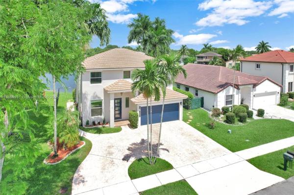 STIRLING PALM ESTATES