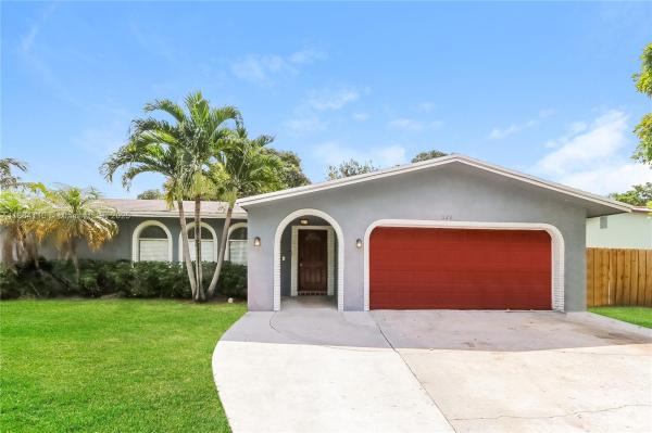 BOCA RATON SQUARE UNIT 19