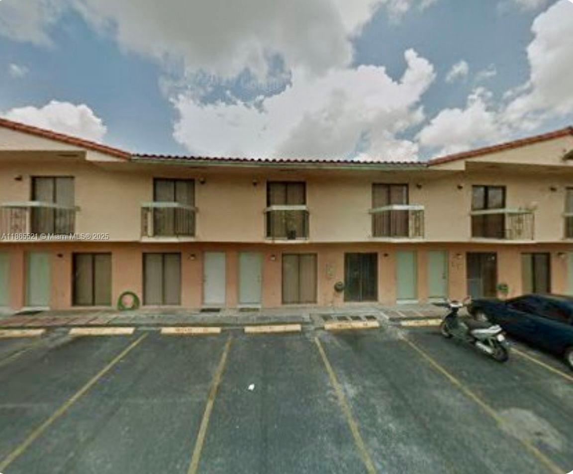 MIDWAY MANSIONS TOWNHOMES - фото