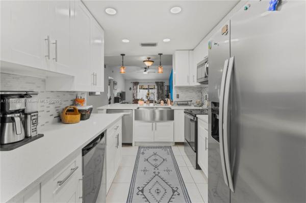 TANGLEWOOD TOWNHOMES