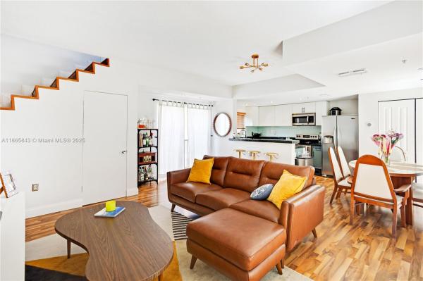 BRICKELL ROADS II TOWNHOUS