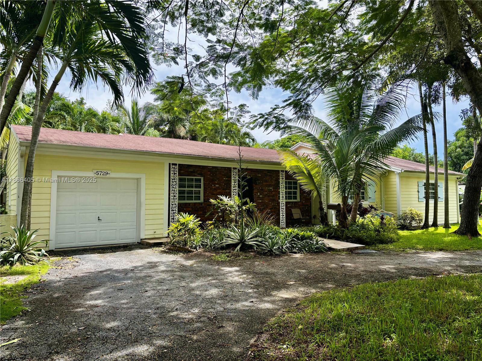 CAMBRIDGE LAWNS PARK - фото